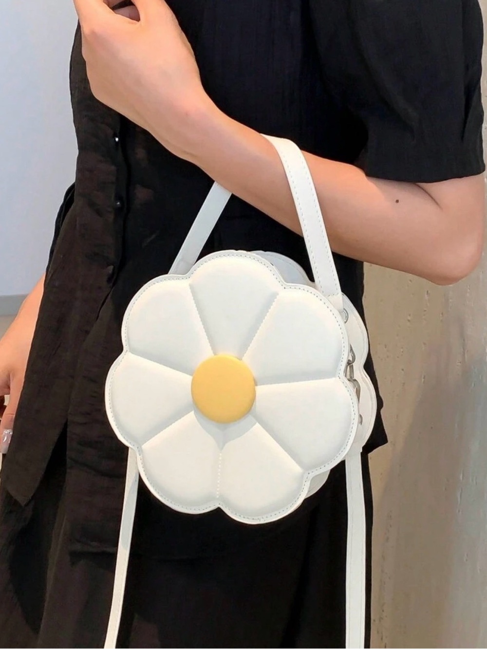 White Daisy Mini Crossbody Bag with Yellow Center